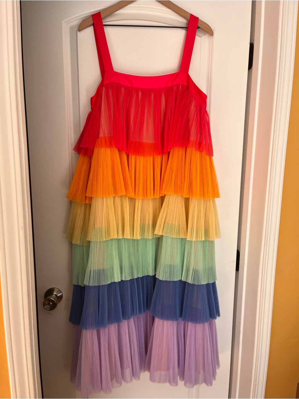 Hutch Anthropologie Rainbow Tiered Tulle Midi Dress
Large - Picture 2 of 6